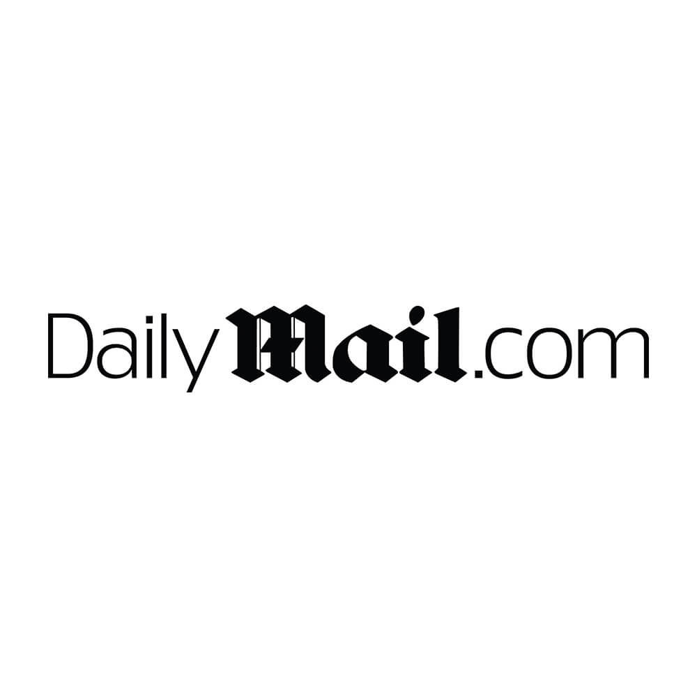 Daily Mail UK feature coverage of the Streetscapes of Yubari gallery