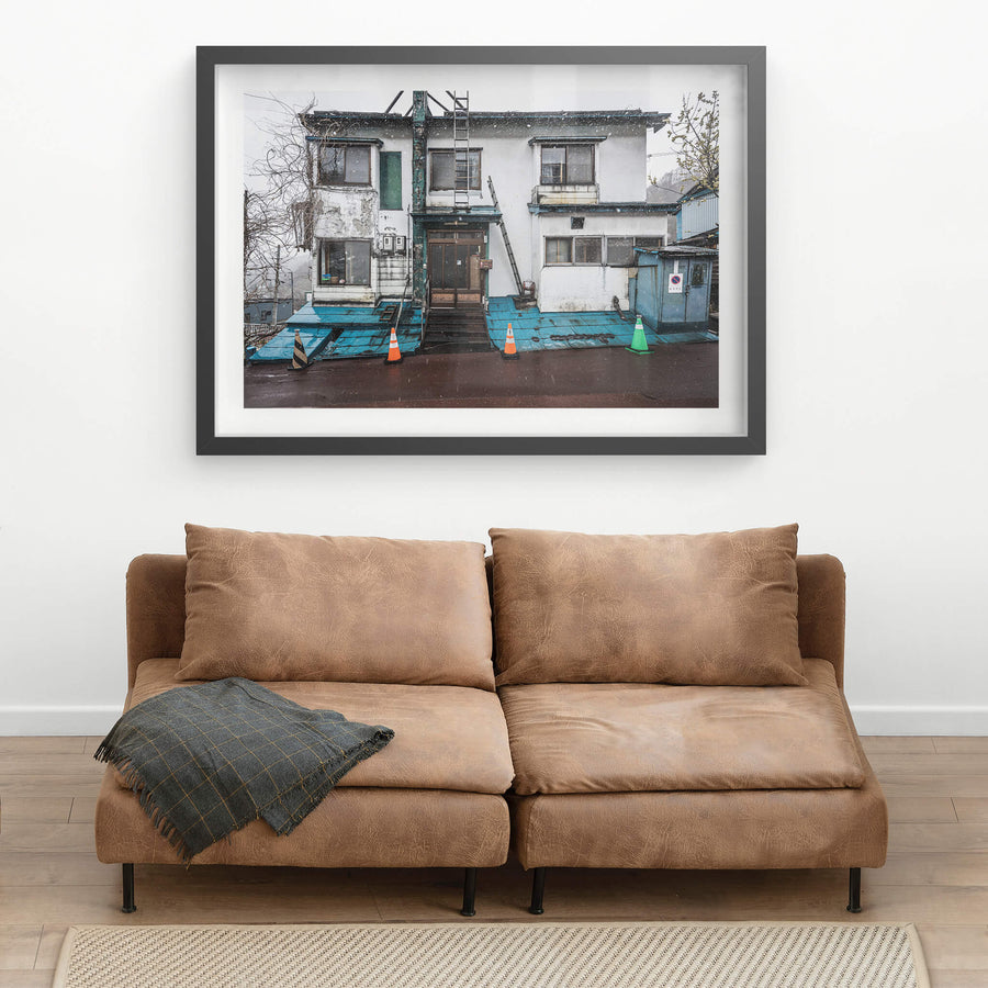 black frame