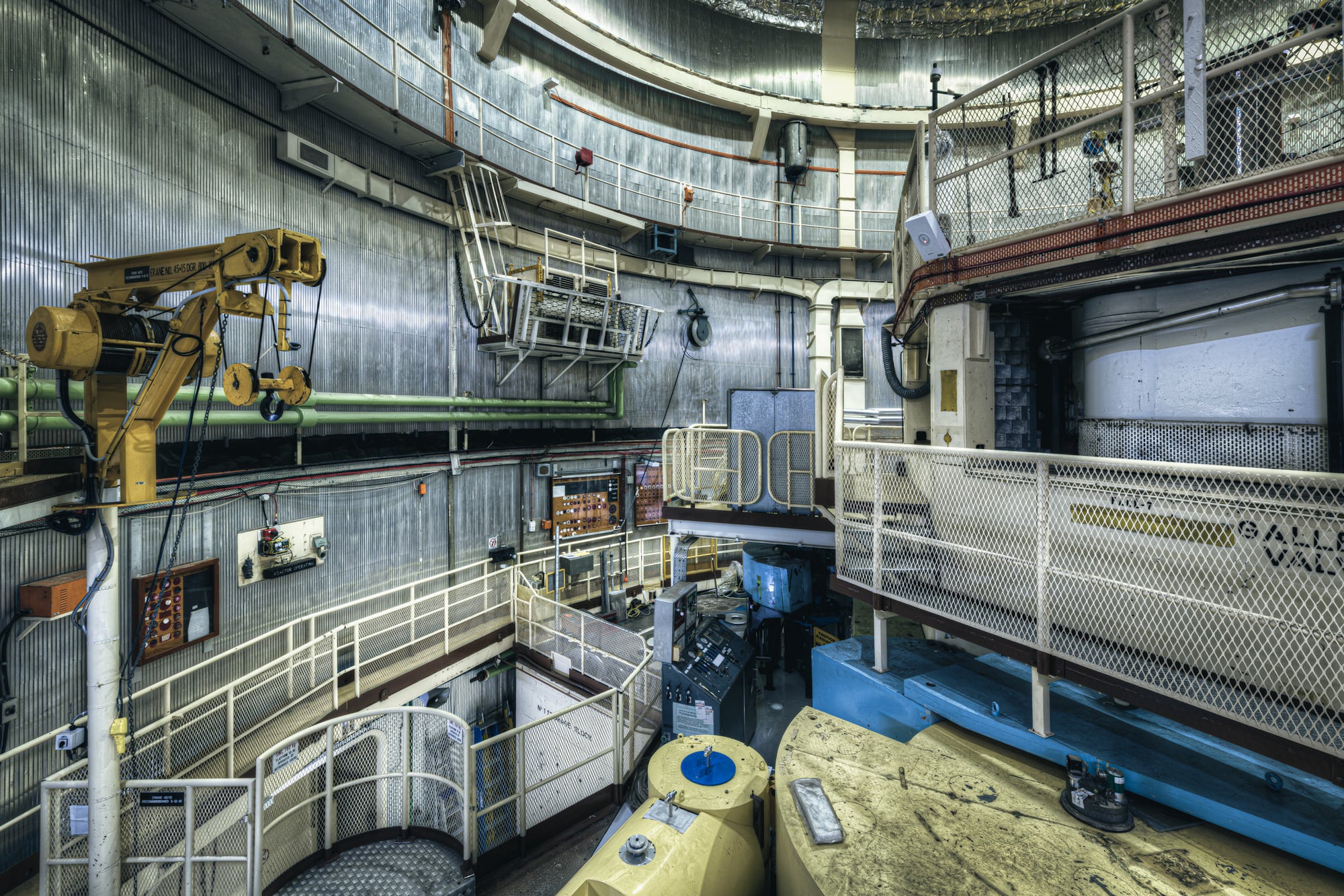 Mezzanine Level View at ANSTO HIFAR, standing on the mezzanine level, this image provides a sweeping view across the HIFAR.