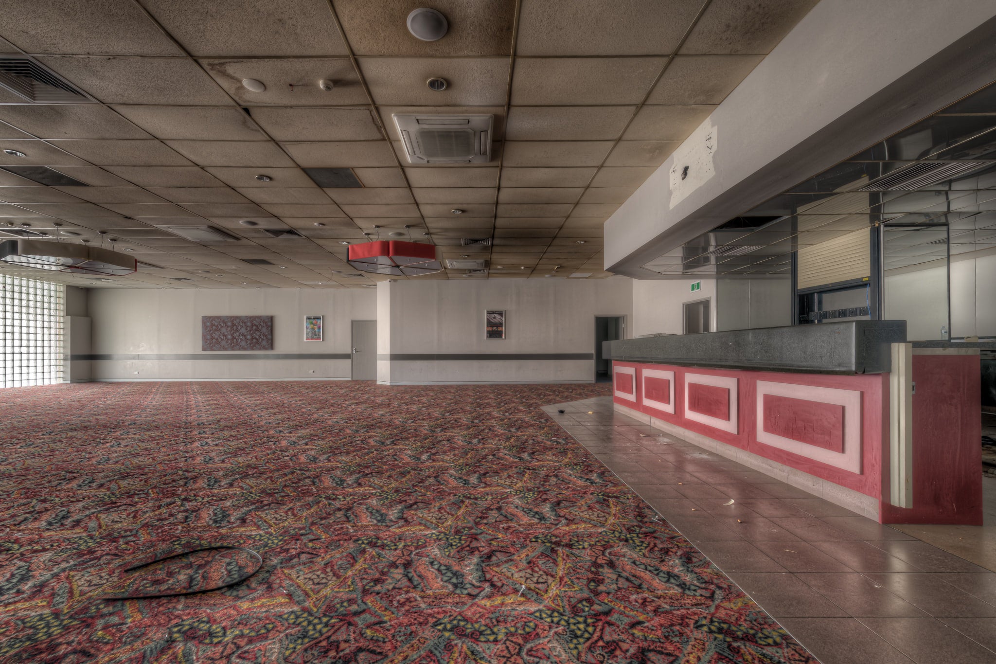Chinese Restaurant Bar at Bankstown RSL, patterned carpet stretches across a vast function room floor.