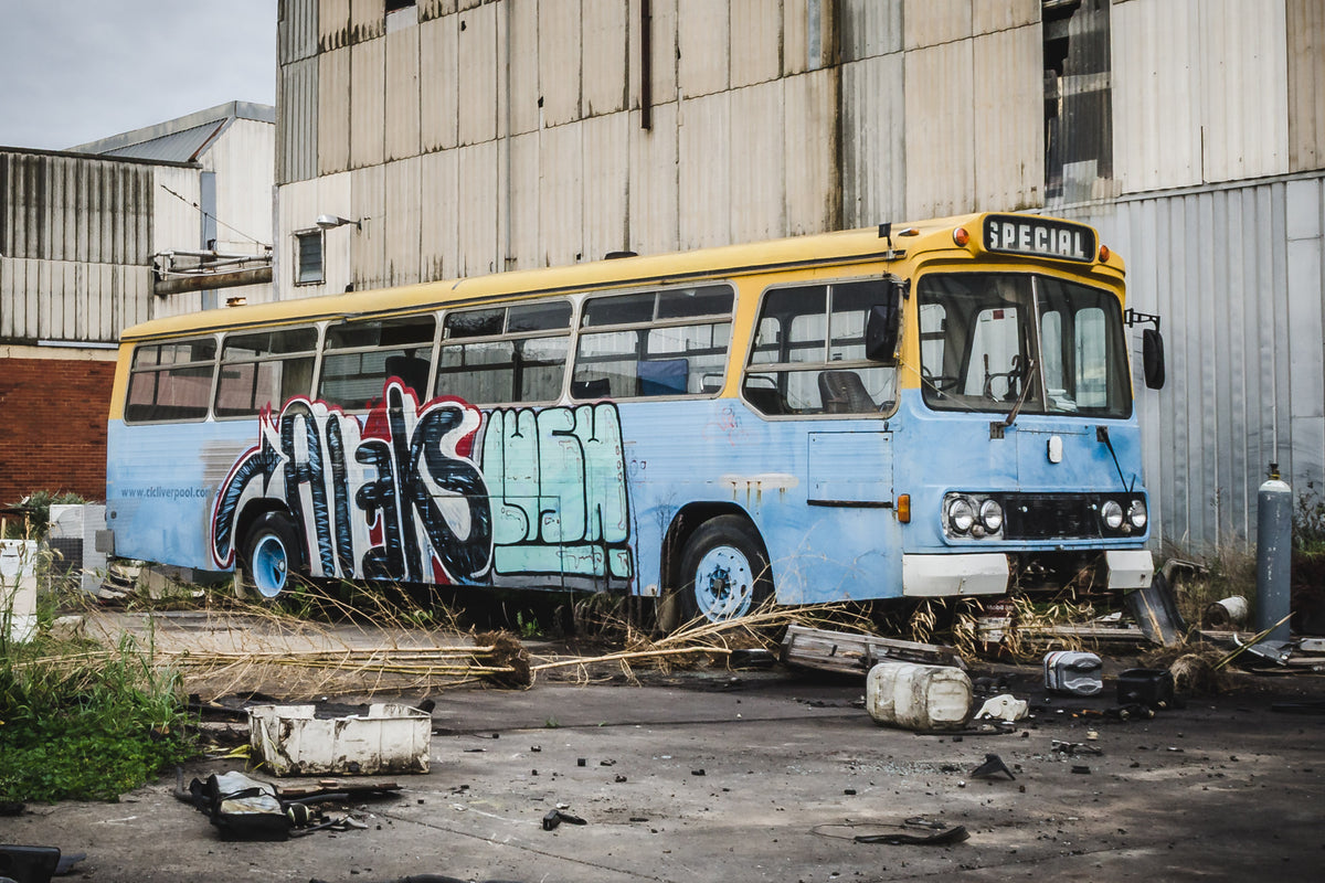 Bus