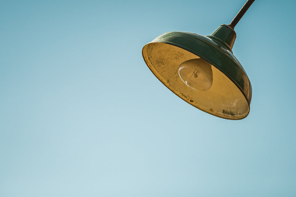 Field Lamp.
