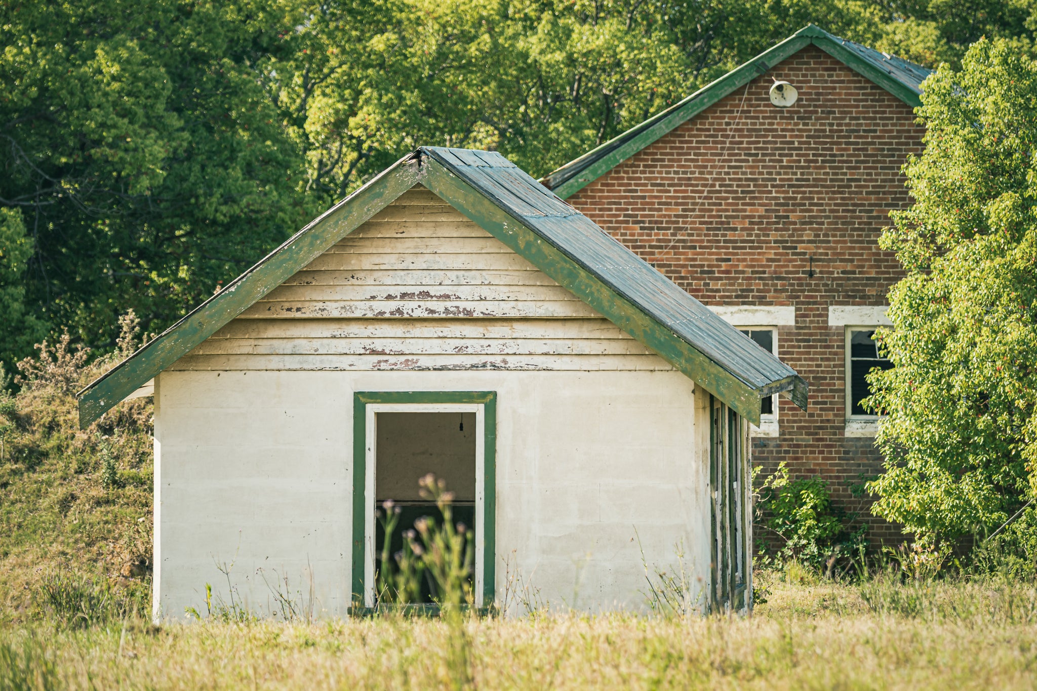 Lamp Cabin and Washhouse.