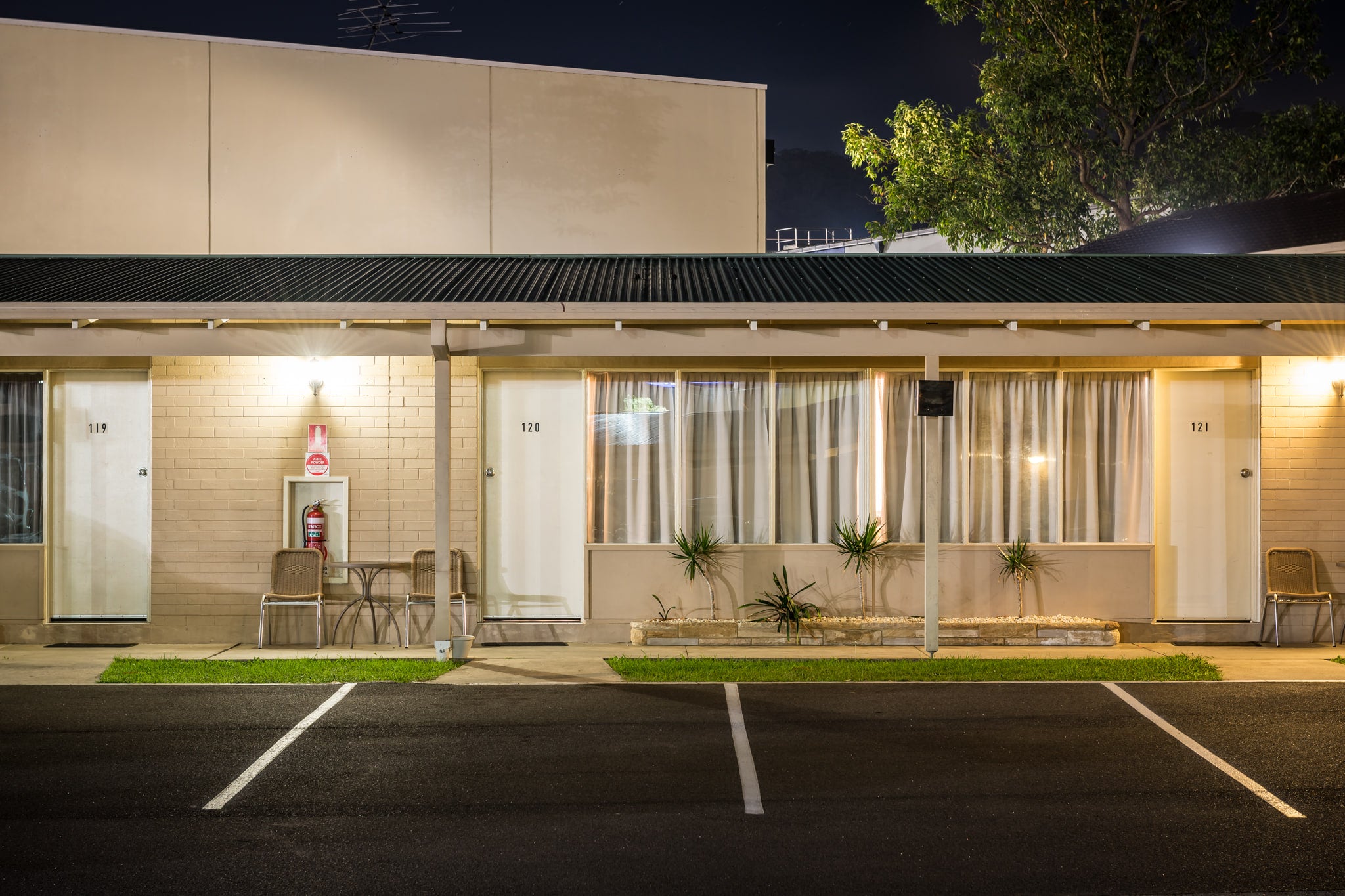 Ashwood Motel at Hotel Motel 101, rooms 119, 120, 121.
