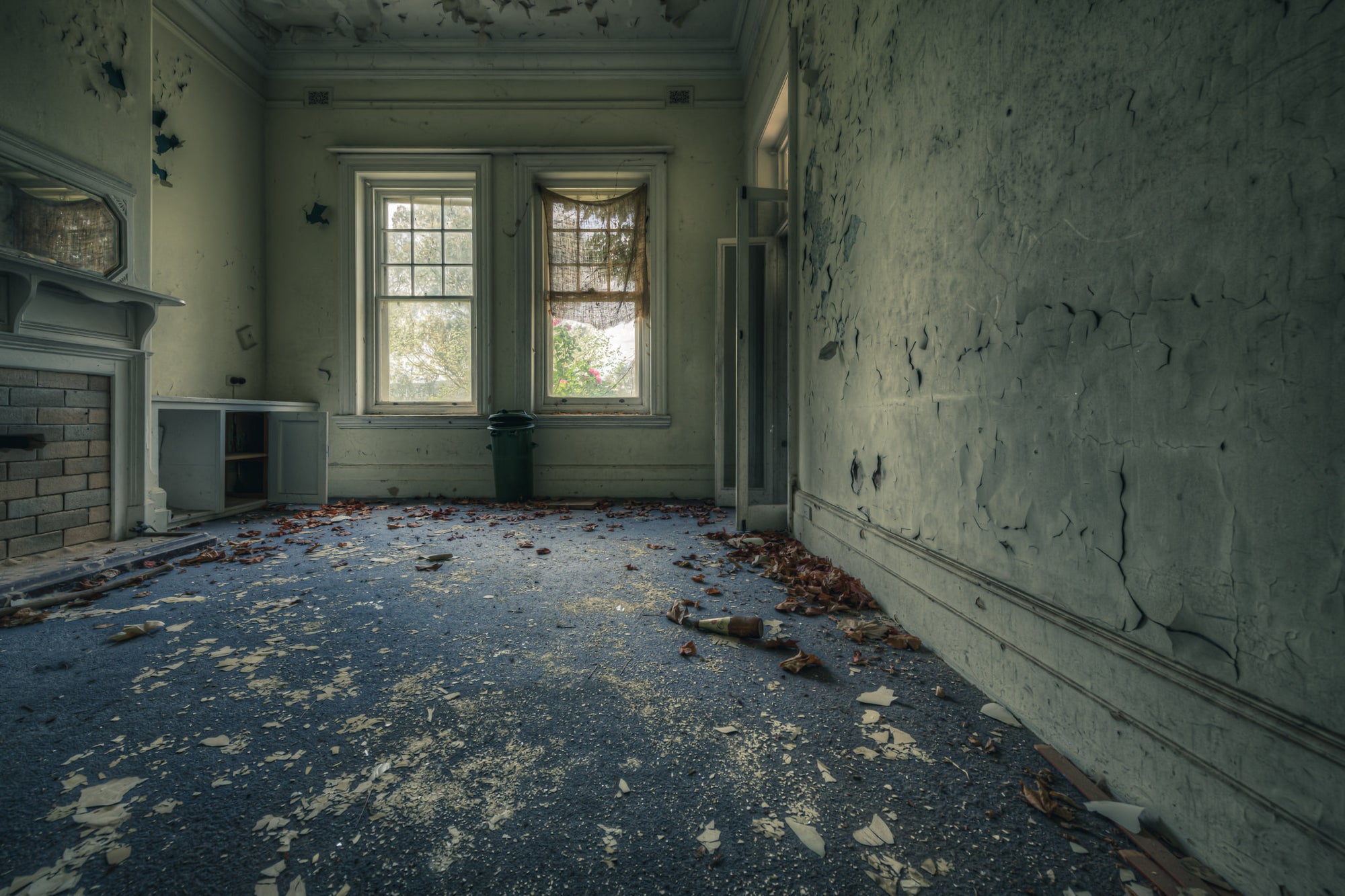 Making Do at The Asylum, a front room in a federation-era residence.