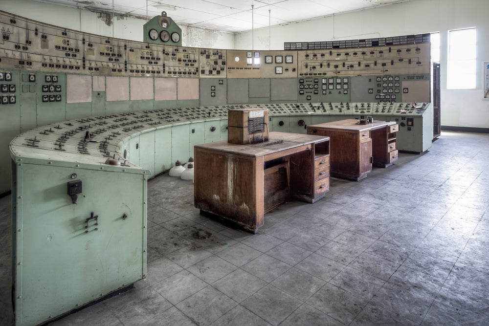 Control Room Cross View