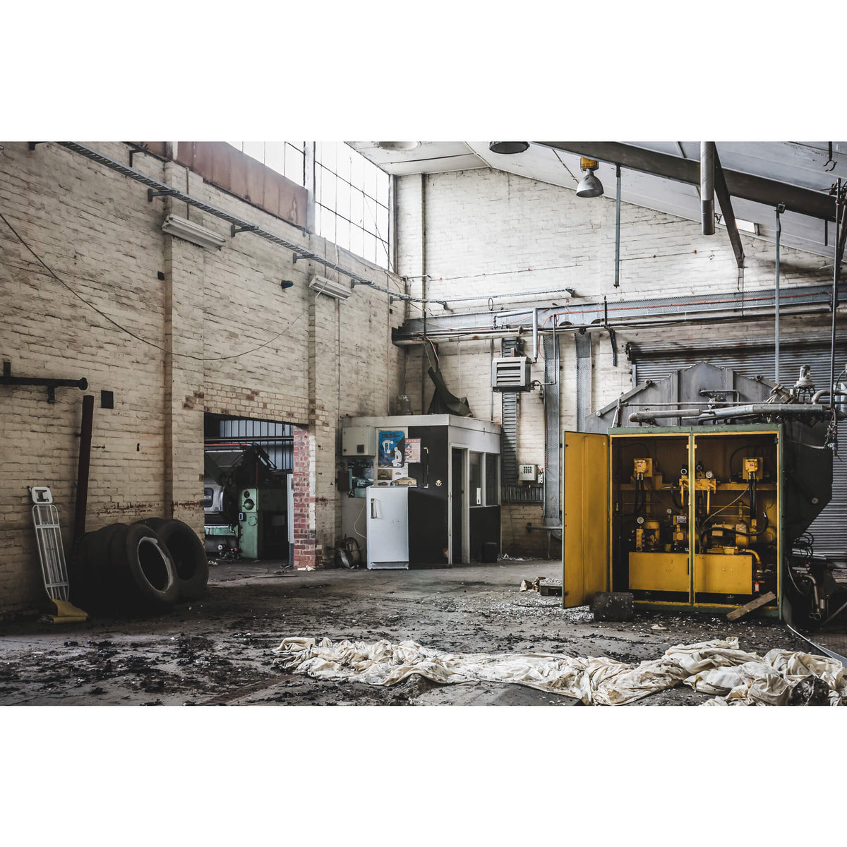 Hydraulic Machinery | Bradmill Denim