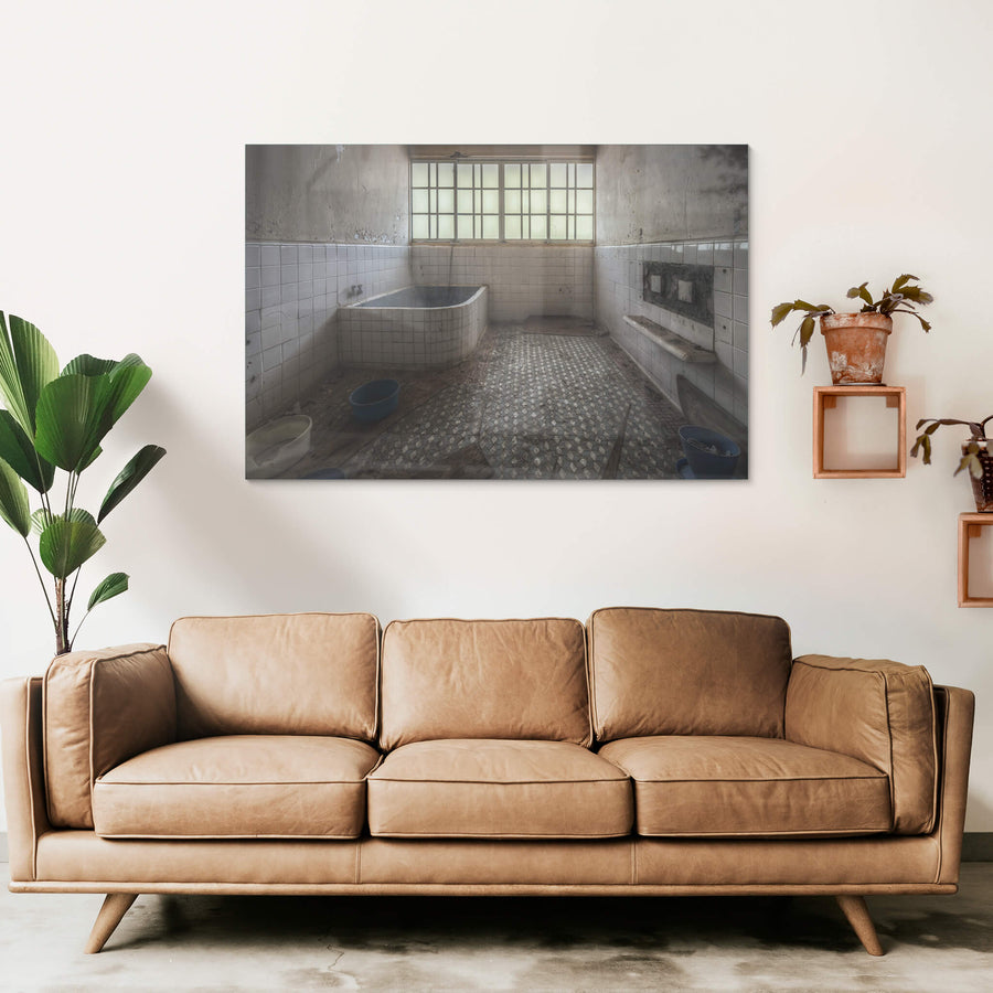Yokusou at Nichitsu Mining Village, a small bathhouse room, tiled floor to ceiling in white square ceramic.