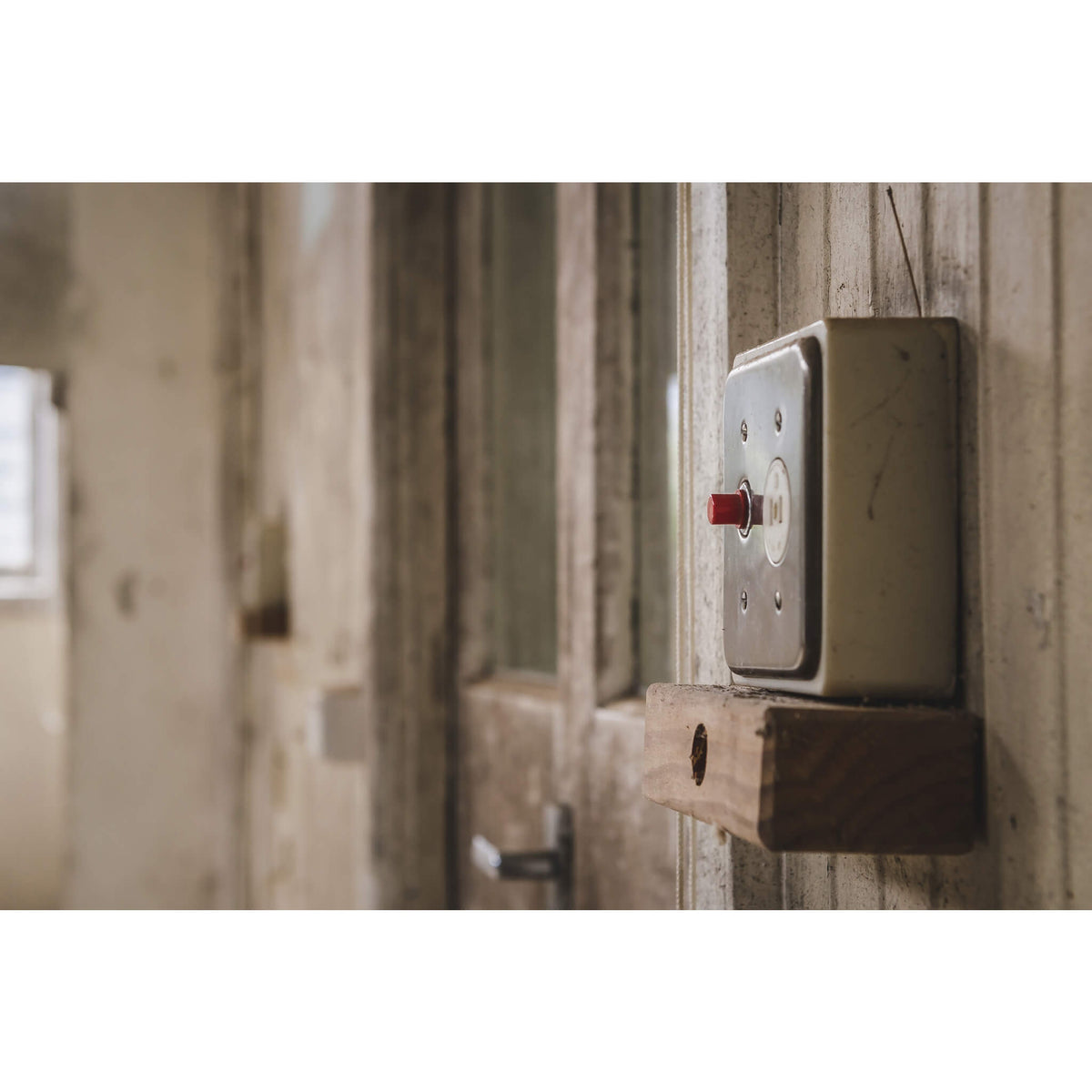 Nurse Call Button | Queen Victoria Sanitorium Fine Art Print - Lost Collective Shop