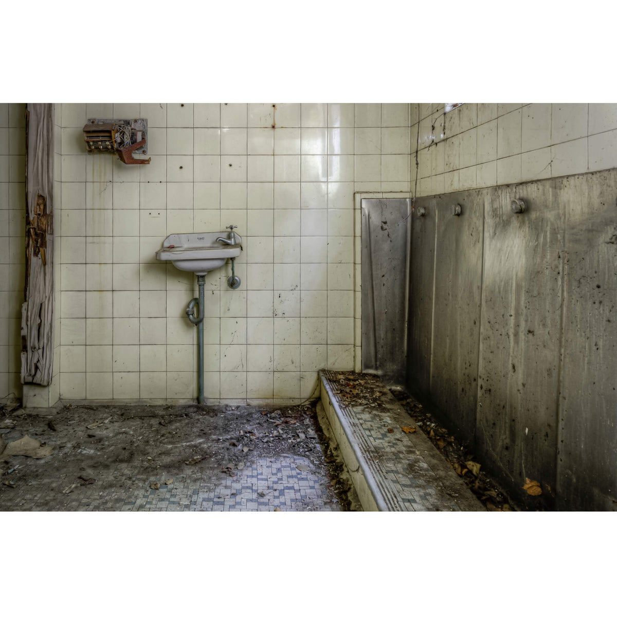 Mens Bathroom | Terminus Hotel Fine Art Print - Lost Collective Shop